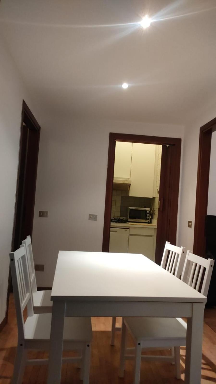 Very Big Apartment At 3 Minutes On Foot From Duomo Cathedral Milan Exterior photo